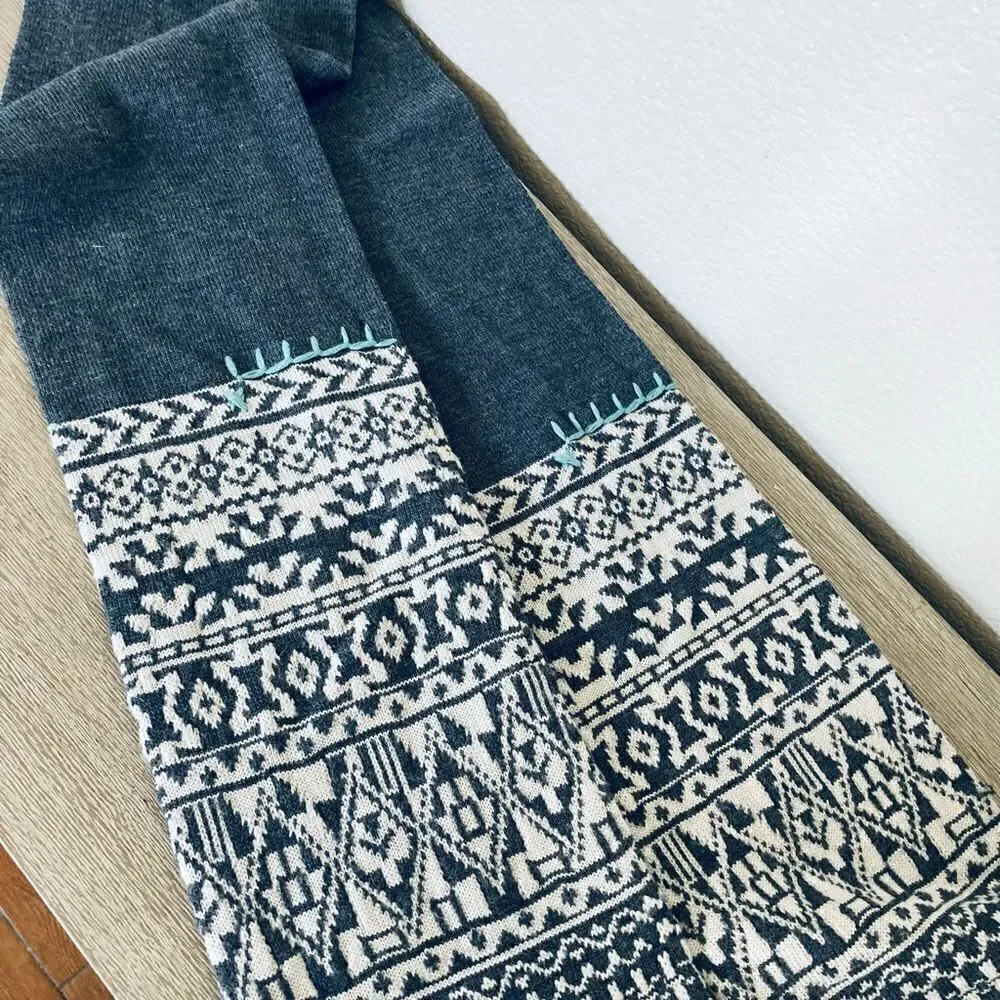 Nordic Fair Isle Print Gray Winter Scarf